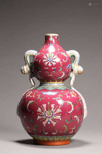 Red-Glazed Lotus Ruyi-Eared Double-Gourd-Shaped Vase