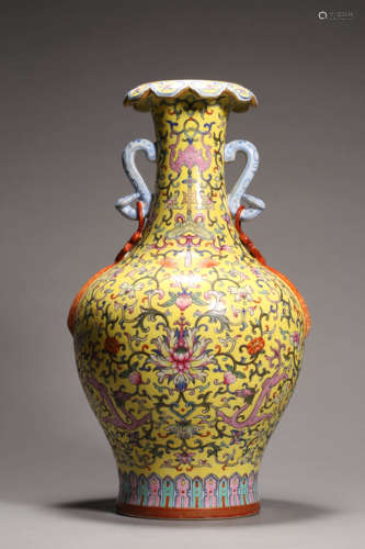 Yellow-Ground Flower Ruyi-Eared Vase