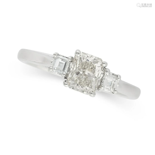 A DIAMOND THREE STONE RING in 18ct white gold, set with a ra...