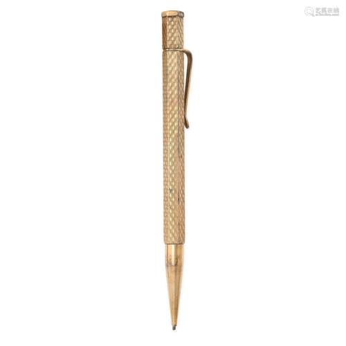 A VINTAGE MECHANICAL PENCIL in yellow gold, with textured de...