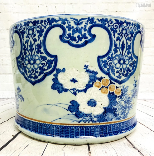 Early 20C Japanese Blue & White Jardiniere