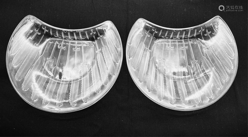 2 Lalique Crystal 'Jaffa' Crescent Plates