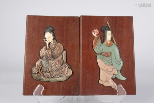 A SET OF HUANGHUALI WOOD DRAWING BOARDS.