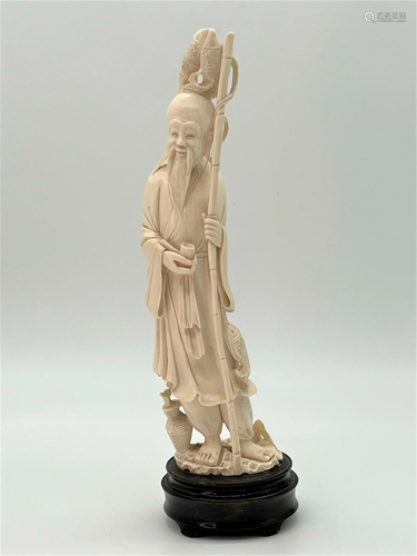 Antique Chinese Carved Figure "Fisherman"