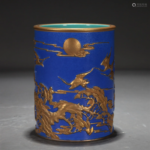 A Blue-Ground Gilt-Decorated Incised 'Pine& Crane&#...