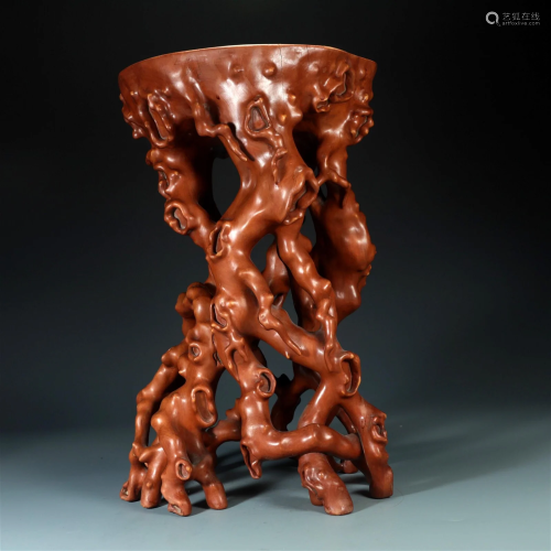 A Boxwood 'Gnarled Tree' Stand