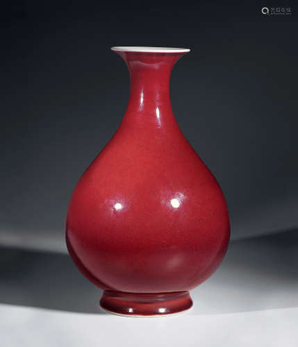 清中期 红釉玉壶春瓶