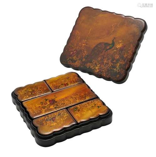 AN EARLY VICTORIAN SET OF PAPIER MACHE TRINKET BOXES Jennens...