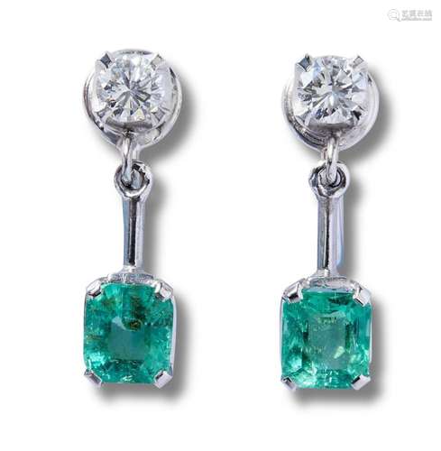 PAIR OF EMERALD AND DIAMOND DROP EARRINGS