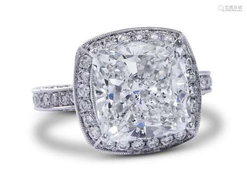 A SPECTACULAR DIAMOND RING