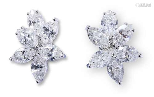 PAIR OF DIAMOND EARRINGS