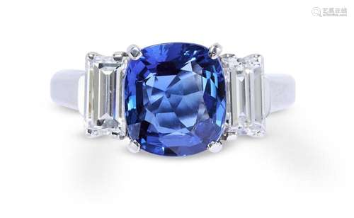 BURMESE SAPPHIRE AND DIAMOND RING