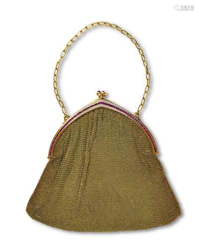 18CT GOLD, RUBY AND DIAMOND EVENING BAG, CIRCA 1910