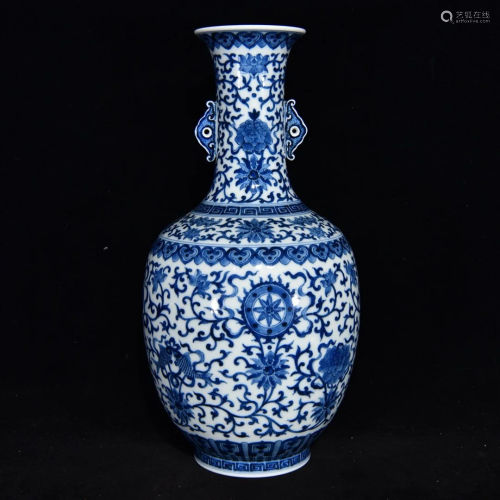 Chinese Qing Dynasty Blue And White Porcelain Double Ears Va...
