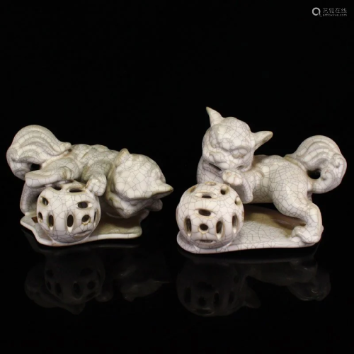 A Pair Chinese Ge Kiln Lion & Ball Porcelain Statues