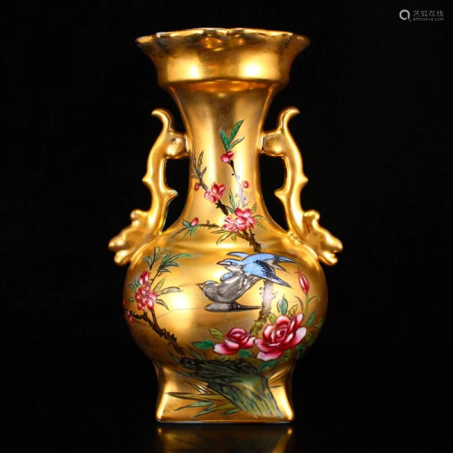 Chinese Gilt Gold Famille Rose Flowers & Bird Porcelain ...