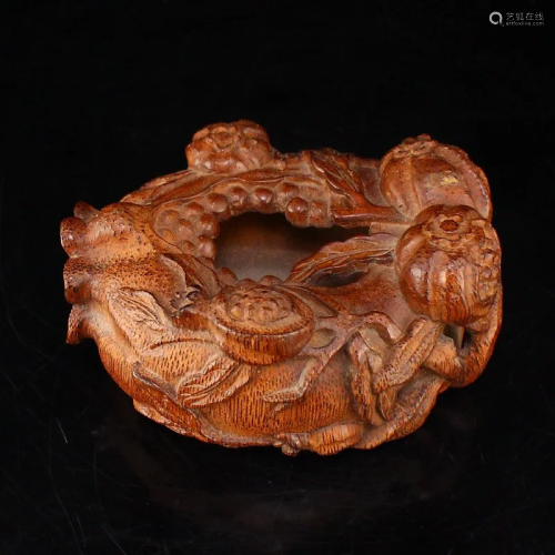 Chinese Bamboo Root High Relief Pomegranate Brush Washer