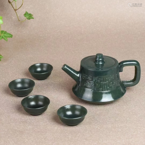 A Set Superb Vintage Chinese Green Hetian Jade Teapot & ...