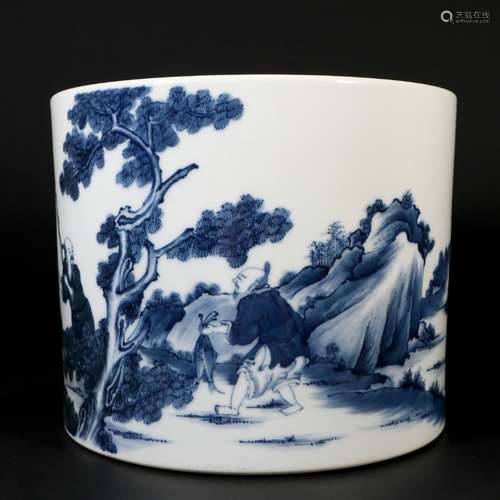 Blue and white landscape character pen holder