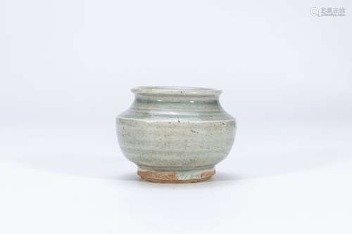 celadon jar