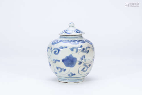 blue and white flower lid jar