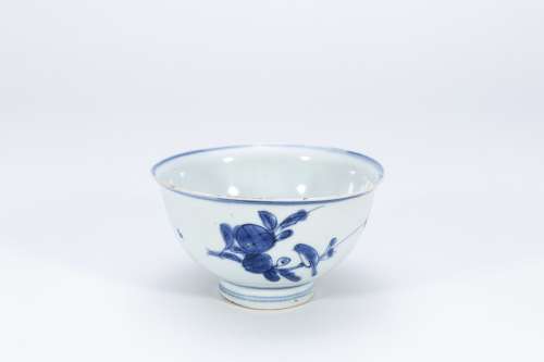 Blue and white flower and bird bowl