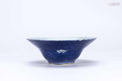 Sprinkled blue folded rim bowl