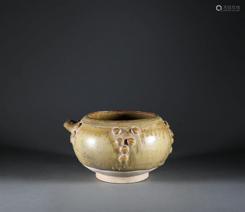 Sauce yellow glazed pot of Southern Song Dynasty