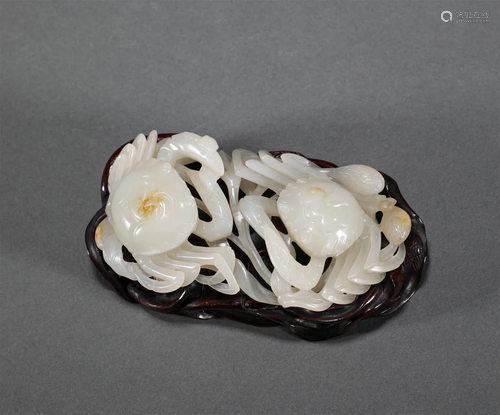 Qing Dynasty - Hetian White Jade Crab Decorations