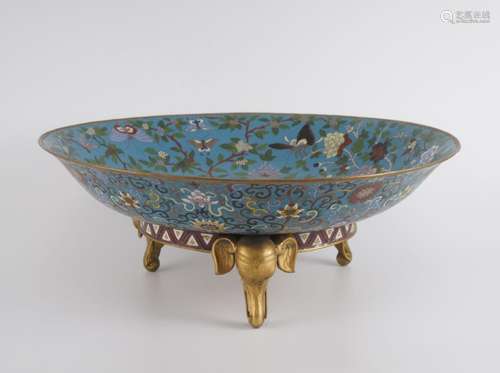 QING, CLOISONNE ENAMELED ELEPHANT TRIPOD BOWL