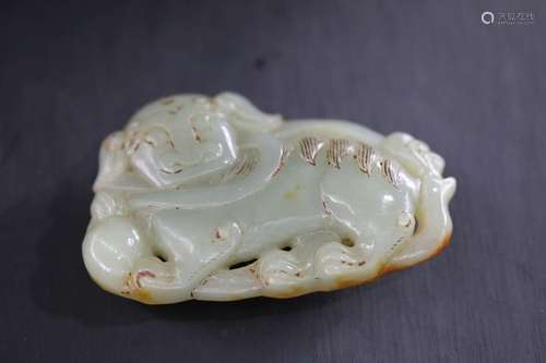 MING, CELADON JADE CARVING OF A BELT HOOK