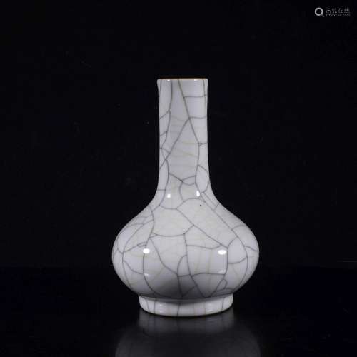 GE TYPE SPHERICAL VASE