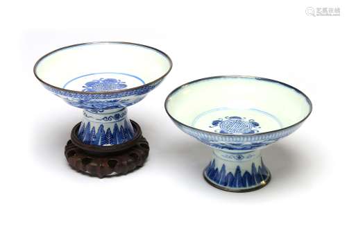 A pair of blue and white porcelain stem trays, each painted ...