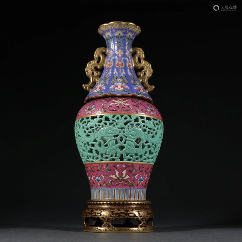 A Rare Famille-rose Enamel Spinning Bottle