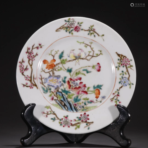 A Fine Famille-rose Flower and Bird Pattern Plate