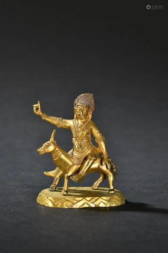 A Small Gilt-bronze Statue of Auspicious Goddess