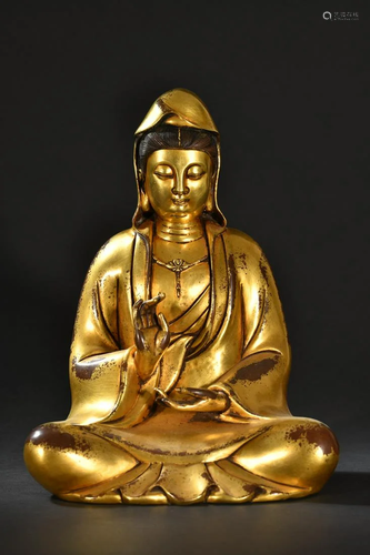 A Fine Gilt-bronze Figure of Guanyin