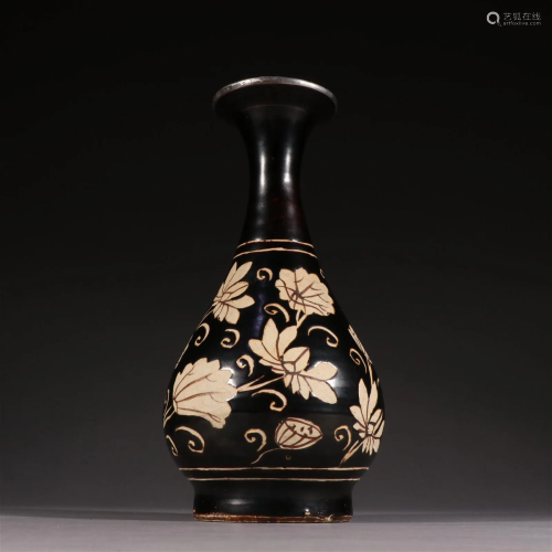 A Rare Jizhou Kiln 'Flower' Vase