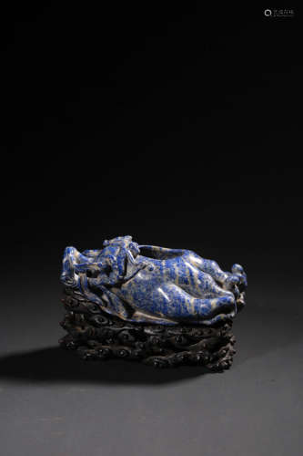 A LAPIS LAZULI WATERPOT ON A ROSEWOOD STAND,QING DYNASTY