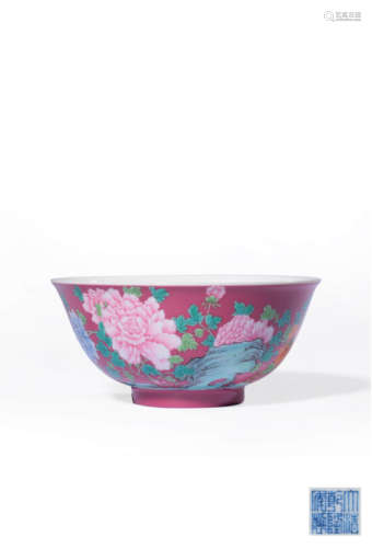 A RUBY-GROUND YANGCAI‘FLOWER’BOWL,MARK AND PERIOD OF QIANLON...