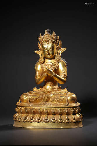 A GILT-BRONZE FIGURE OF SEATED AMITAYUS,QING DYNASTY