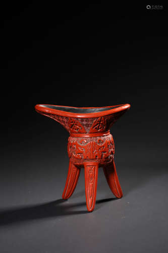 A CARVED CINNABAR LACQUER LIBATION CUP,QIANLONG PERIOD