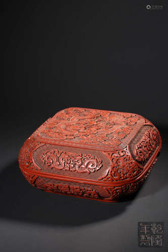 A CINNABAR LACQUER‘DRAGON’BOX AND COVER,MARK AND PERIOD OF Q...