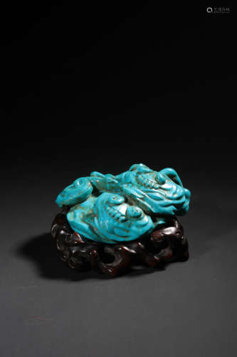 A CARVED TURQUOISE ‘LINZHI’DECORATION,QING DYNASTY