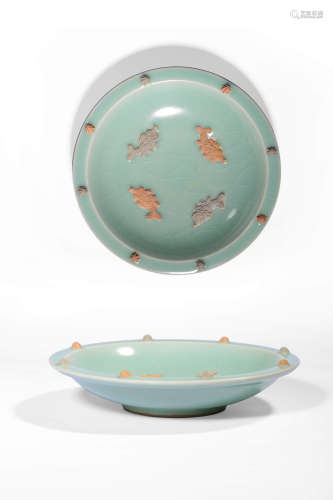 A LONGQUAN CELADON‘FISH’DISH,SONG DYNASTY