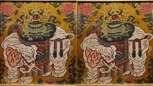 妆花缎云锦太平有象刺绣挂屏 一对
A PAIR OF  EMBROIDERED ‘ELEP...