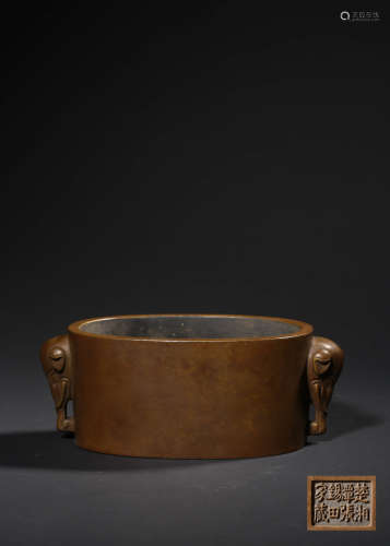 A BRONZE CENSER WITH TWO HANDLES,QING DYNASTY