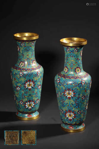 A PAIR OF CLOISONNE ENAMEL‘FLOWER’VASE,MARK AND PERIOD OF QI...