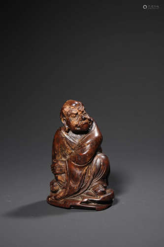 A CARVED BAMBOO FIGURE OF LOHAN,QING DYNASTY
