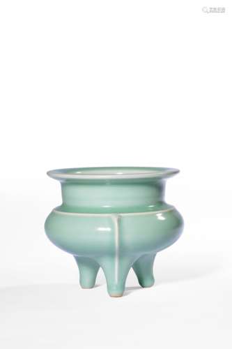 A LONGQUAN CELADON CENSER,SONG DYNASTY